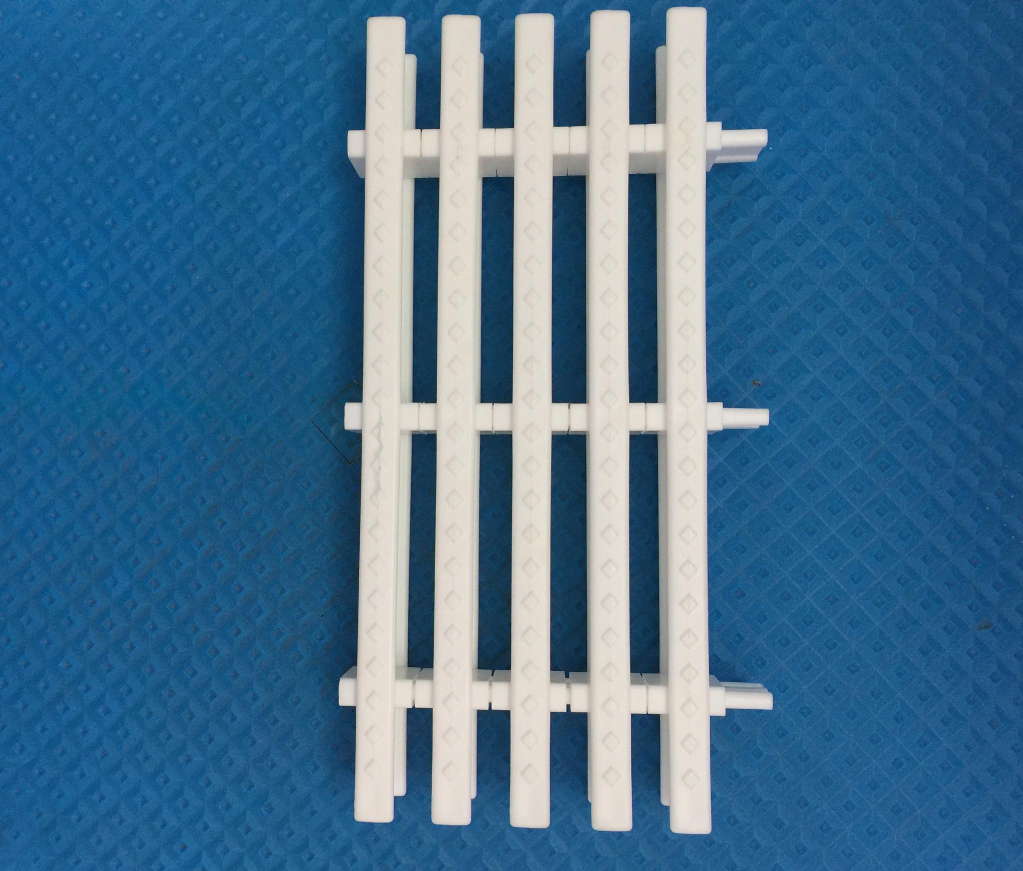 Vỹ máng tràng B245, B295